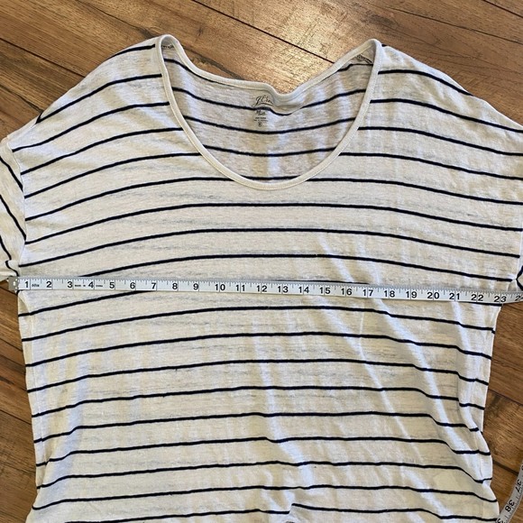 J. Crew Relaxed Linen Drop Shoulder Scoop Neck Stripe Tee Size Medium - Picture 8 of 10